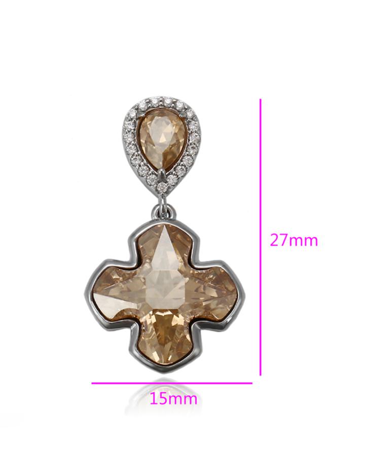 Bohene Clove Swarovski Necklace