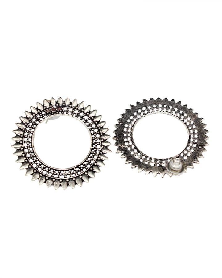 Antique hoop stud