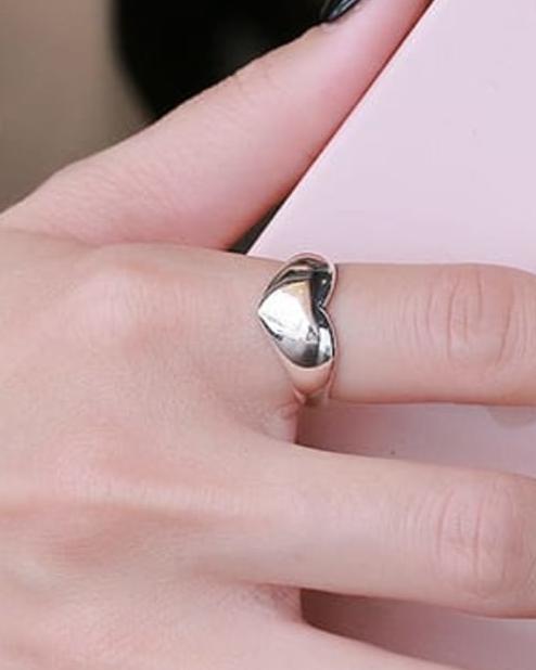 Shiney Heart Sterling Silver Ring