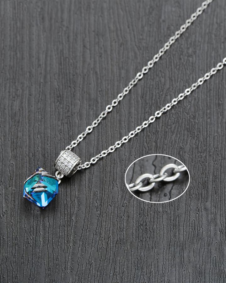 Crystal of the Ocean Necklace Set