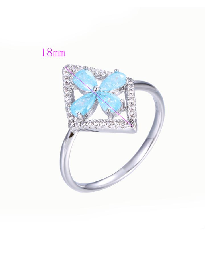 Bloom Flake Swarovski Ring