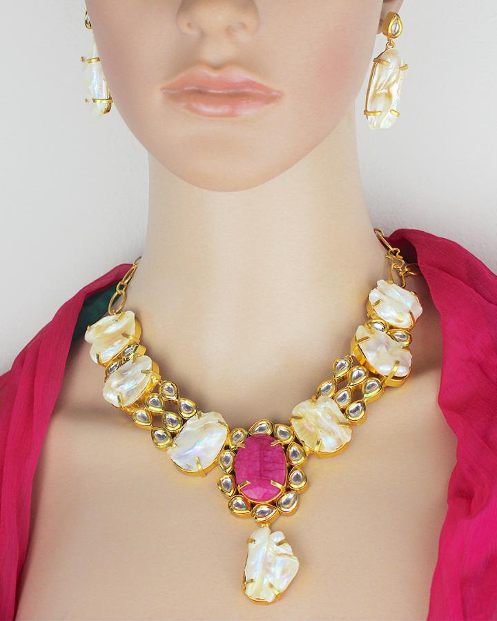 Roselie Autumn Necklace Set