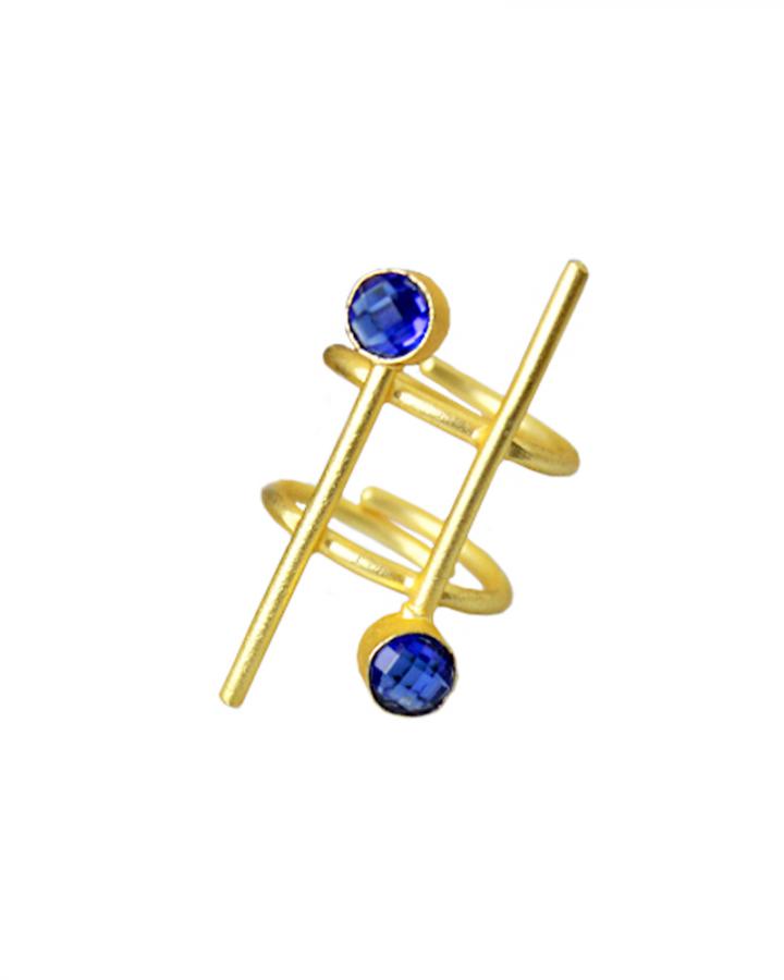 Amrin Twirl Ring
