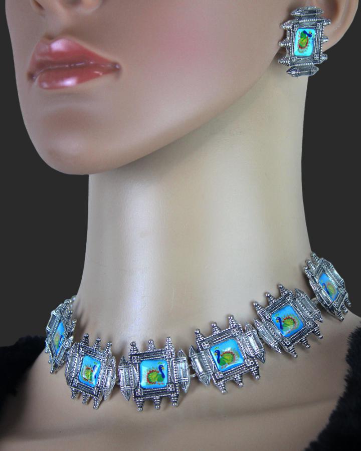 KANHA CHOKER