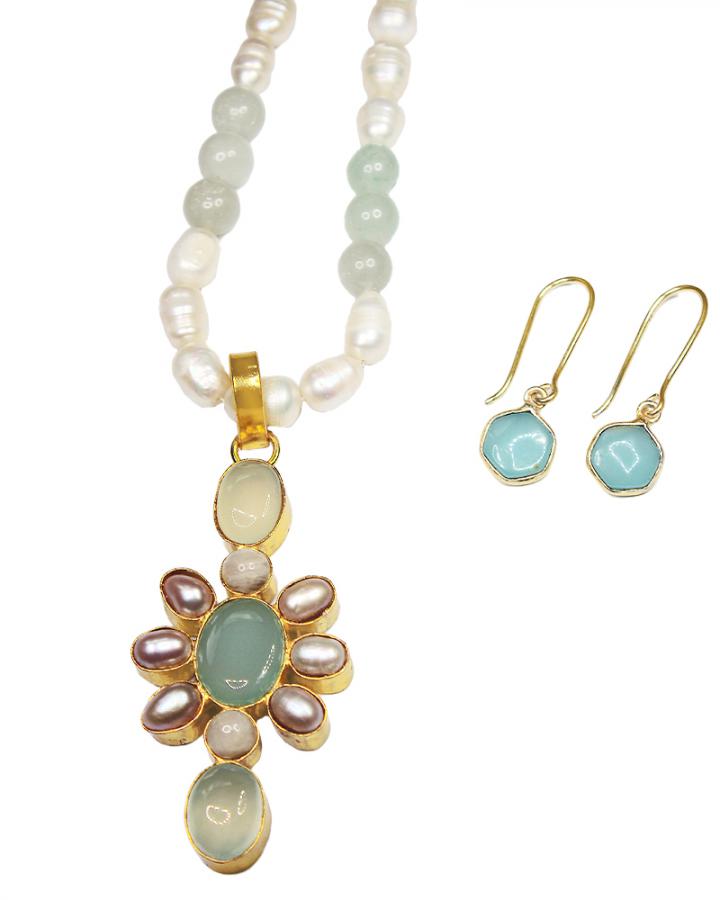 Emilia Daisy Necklace Set 