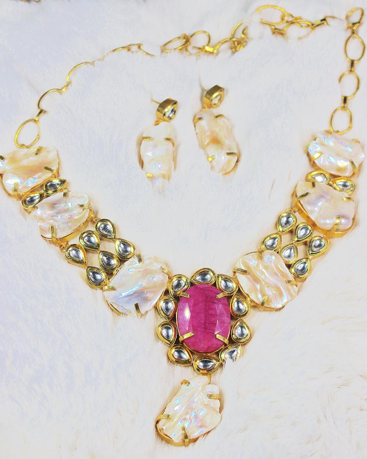 Roselie Autumn Necklace Set
