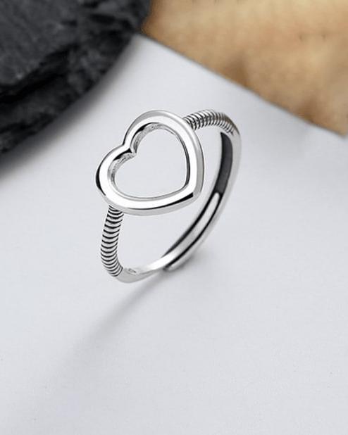 Sterling Hollow Heart Ring 