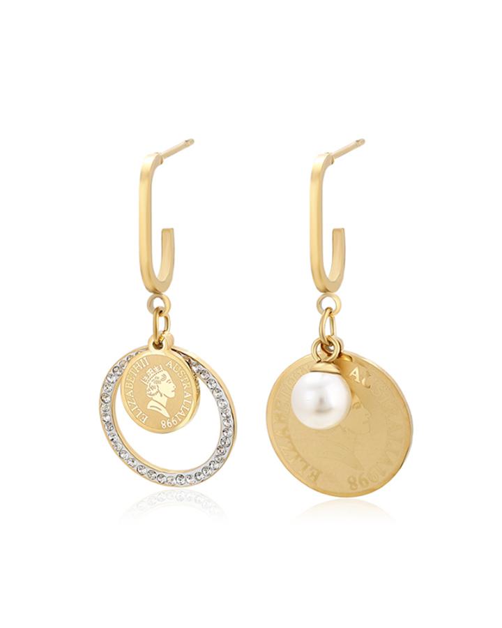 Queen Coin & Pendulum Earring