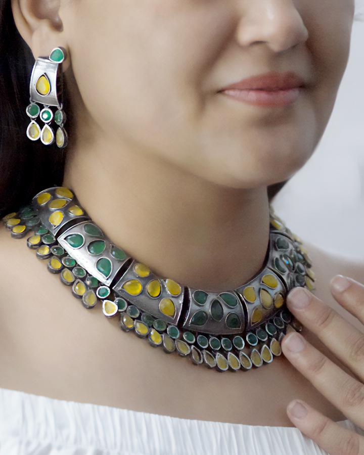 Hazel Honey Necklace Set