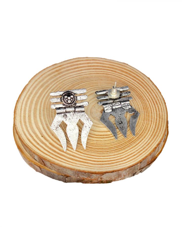 Trisula Grey Earring