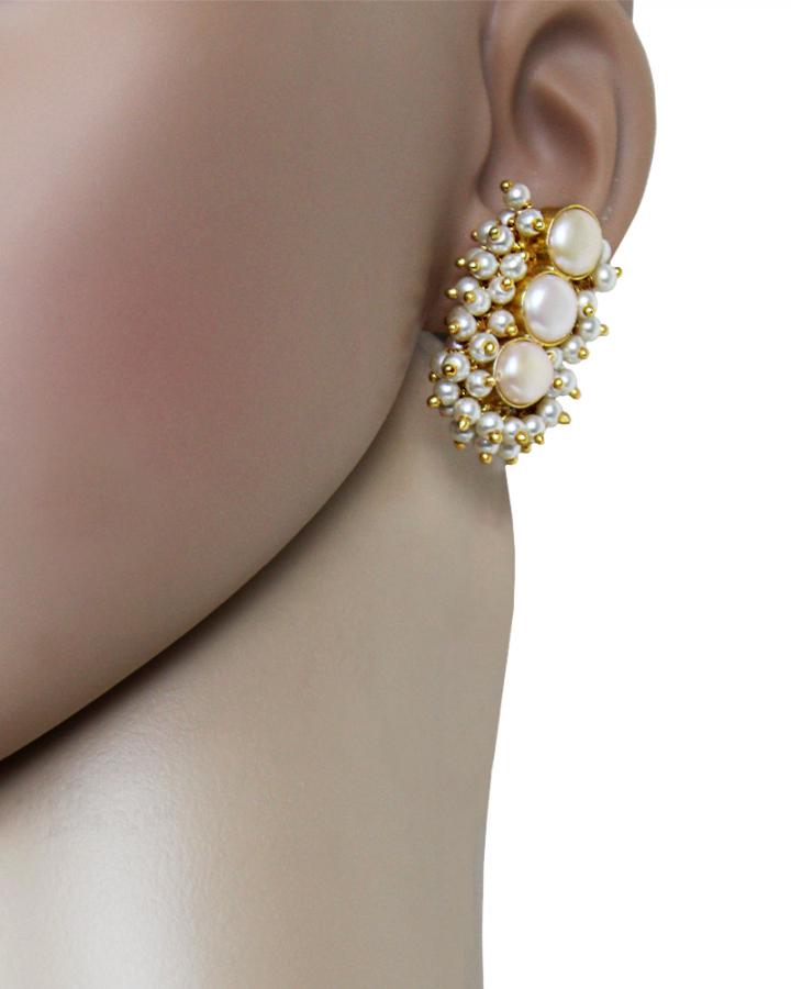 Pearl String Trail Earring
