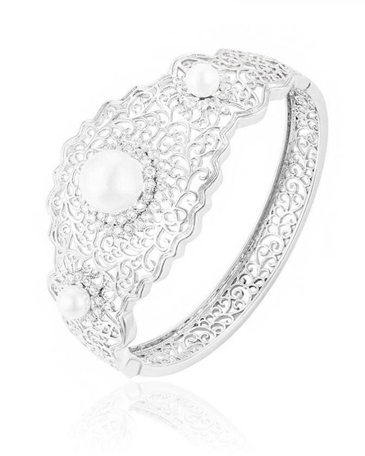 Ambrosia Pearl Bangle