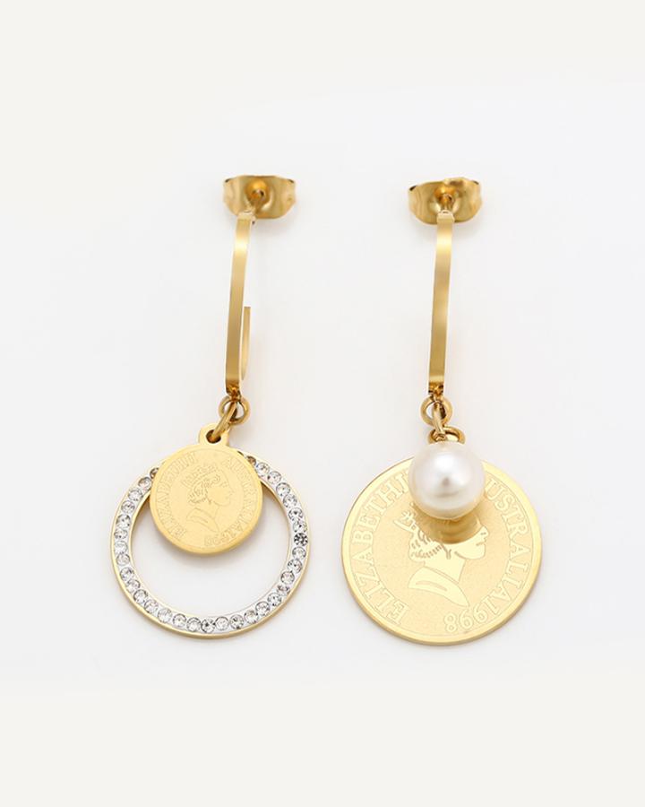 Queen Coin & Pendulum Earring